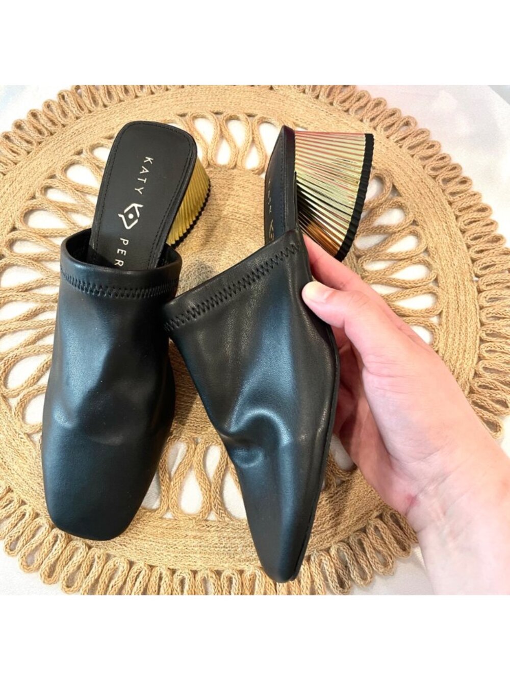 Katy Perry Black Clarra Slip On Mule Gold Heel Clogs Size 8.5 Black Edgy Chic - Picture 2 of 9